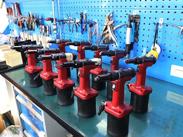 91视频精选气动工具