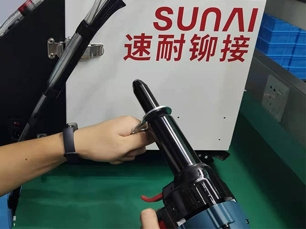 91视频污污污螺母枪 维修